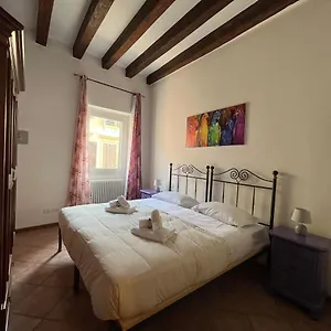 Residenza Montecchi Verona